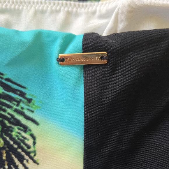 Victoria's Secret The Cheeky Hipster Bathing Suit Bottoms Size Medium - Picture 3 of 8